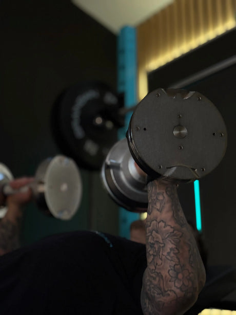 The Best Chest Dumbbell Workout / Exercises at Home